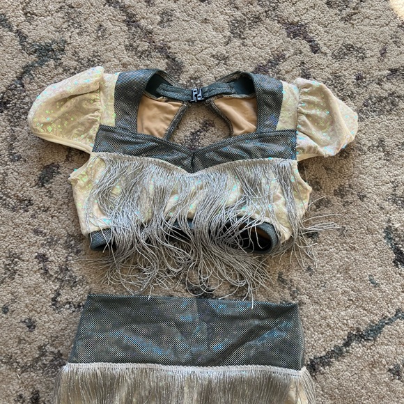 Custom Two Piece Beyoncé Inspired Dance Costume - Picture 6 of 7